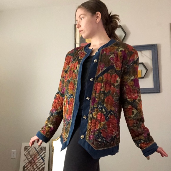 Vintage Patterned Fancy &Funky jacket - Picture 7 of 8